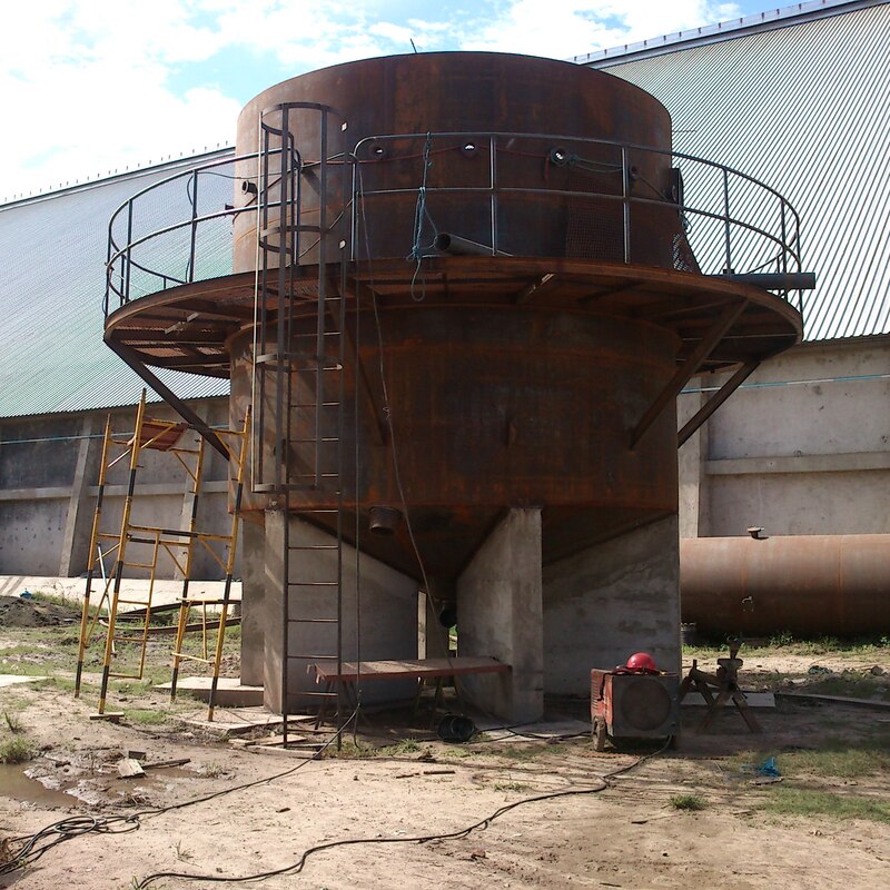 Fabricacion de tanques para la industria petrolera y aceitera